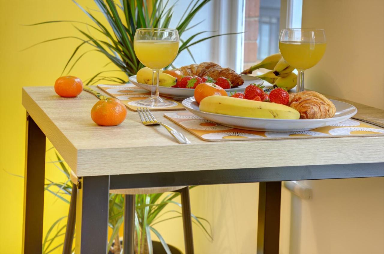 City Centre, 2 Bedroom, Secured Parking, 3 King Bed, Wifi Sleep 6 Guest Comfortable On Three King Size Beds, Jewellery Quarter , Birmingham City Centre , Allocated Secured Parking Ngoại thất bức ảnh