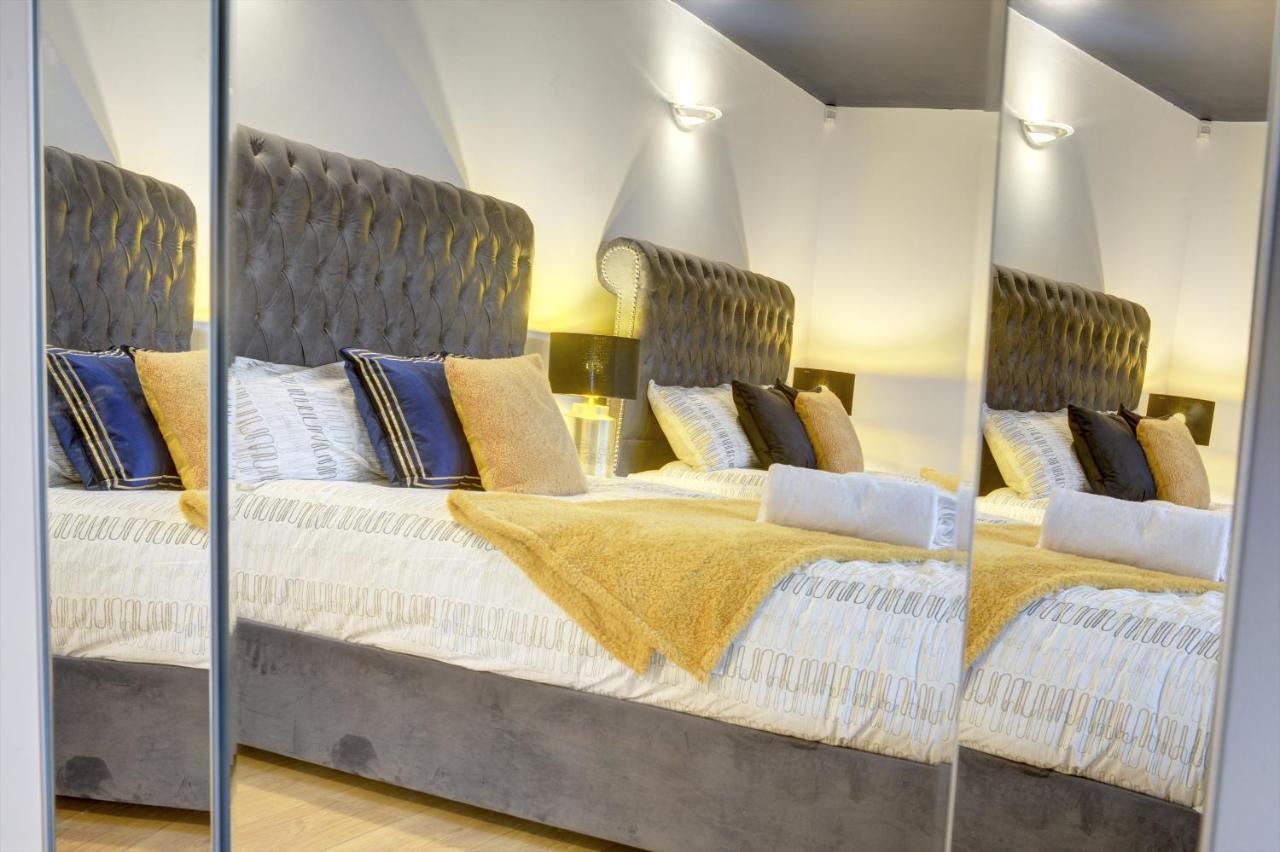 City Centre, 2 Bedroom, Secured Parking, 3 King Bed, Wifi Sleep 6 Guest Comfortable On Three King Size Beds, Jewellery Quarter , Birmingham City Centre , Allocated Secured Parking Ngoại thất bức ảnh
