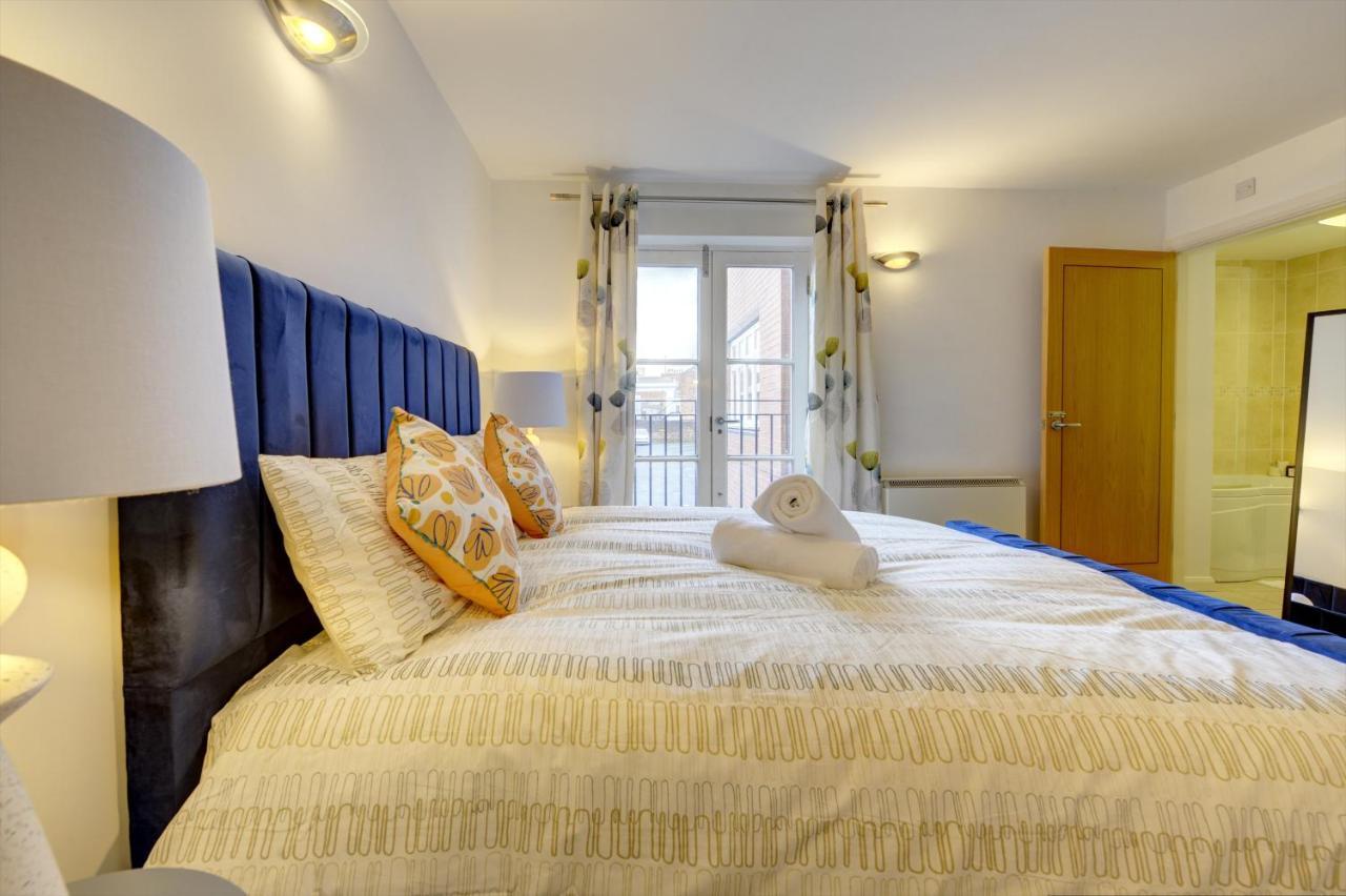 City Centre, 2 Bedroom, Secured Parking, 3 King Bed, Wifi Sleep 6 Guest Comfortable On Three King Size Beds, Jewellery Quarter , Birmingham City Centre , Allocated Secured Parking Ngoại thất bức ảnh
